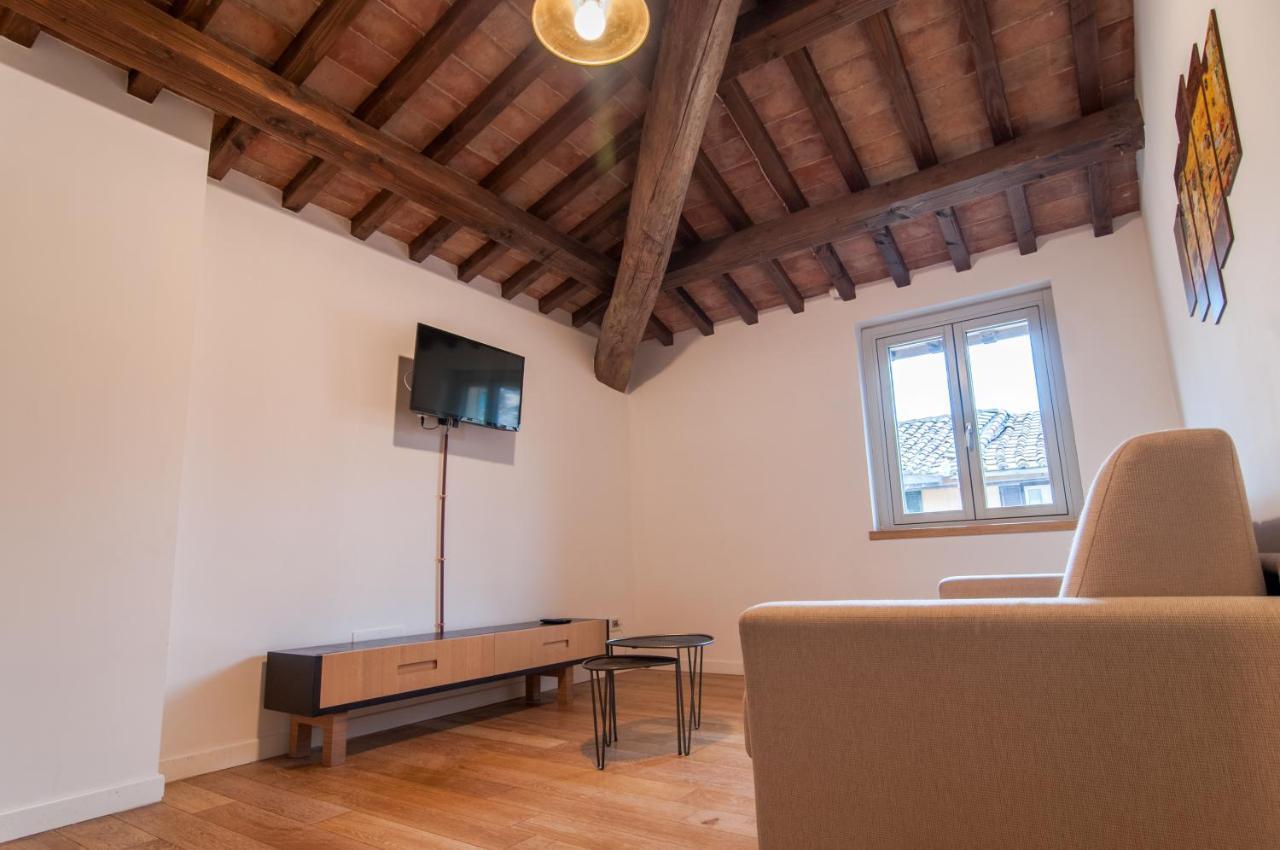Umbrian Concierge - La Corte Del Grillo Guest house *